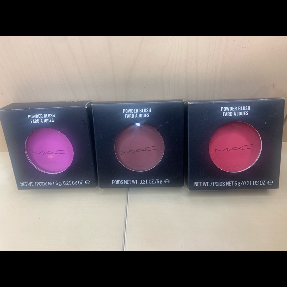 MAC Powder Blushes bundle - Picture 2 of 7